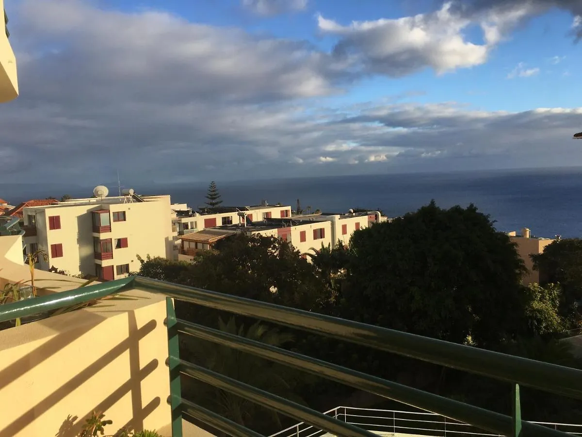 Ferienwohnung Garajau Terrace Adventure-Pool And Free Parking Caniço Apartment